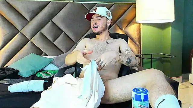 Salvattore_Muller's cam snapshot