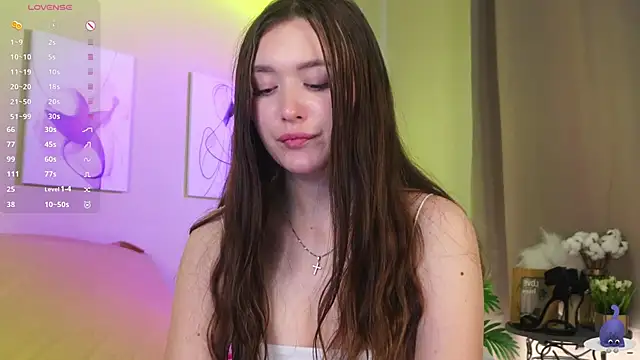 AlinaOrf live sex cam