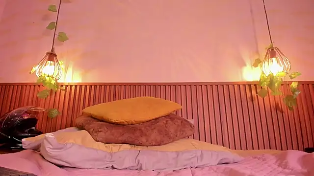 daphne_courtis live sex cam