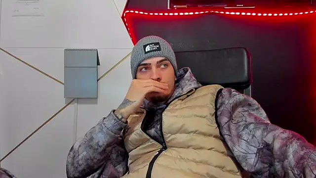 BrandonTate live sex cam