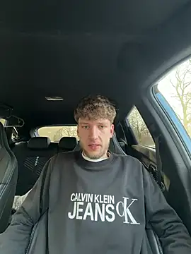 YoungSkinnyBoy20 live sex cam