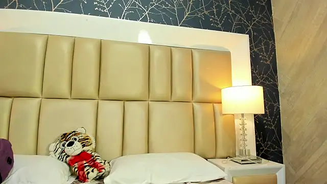 HatsaJones's cam snapshot