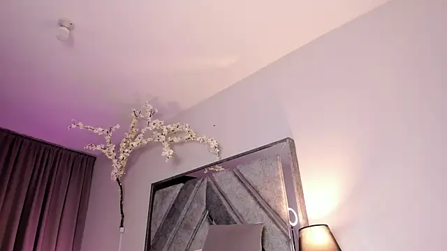 Astrid_williams's cam snapshot