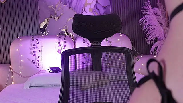 VioletSky1's cam snapshot