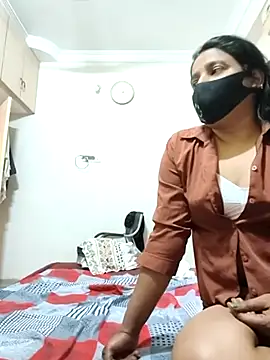 Charm_Queen's cam snapshot