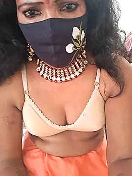 Hotty_pooja_07's cam snapshot