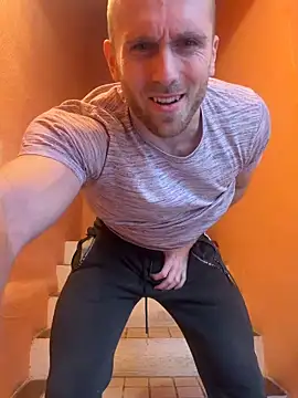 trainwithme's cam snapshot