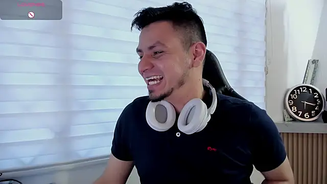 Rick_Adams's cam snapshot