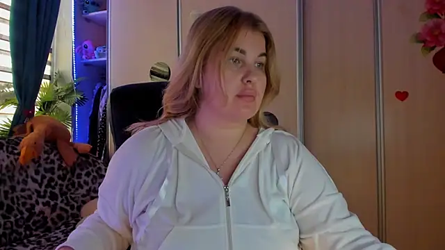 CoraSwon's cam snapshot