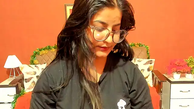 Jasmine_Jaey1's cam snapshot