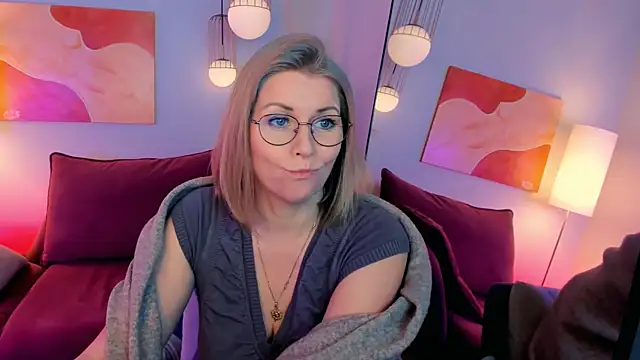 Annie_Light's cam snapshot