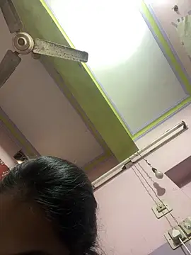 Sandhya_77's cam snapshot