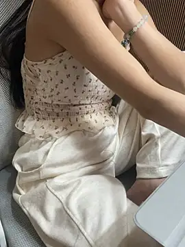 Mina048's cam snapshot