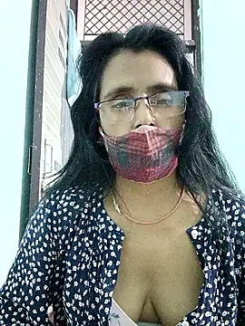 sanjana077's cam snapshot