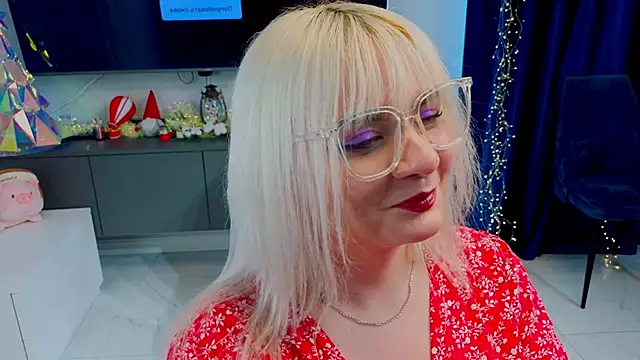 TawandaKerst's cam snapshot