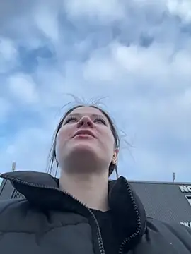 chilhorny's cam snapshot