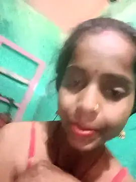 Alisha_beby143's cam snapshot