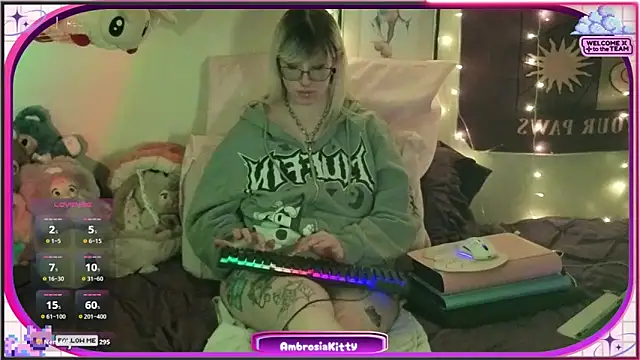 AmbrosiaKitty's cam snapshot