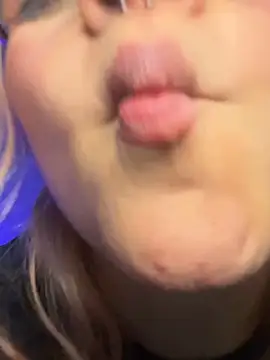 Sophia_Weest99 live sex cam