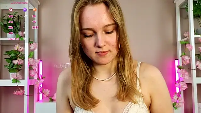 VanessaLightDiamond's cam snapshot