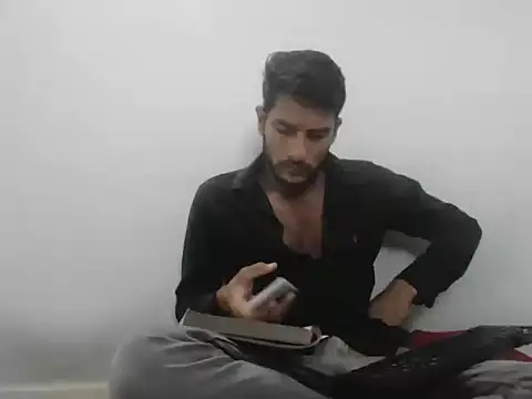 priya8300 live sex cam