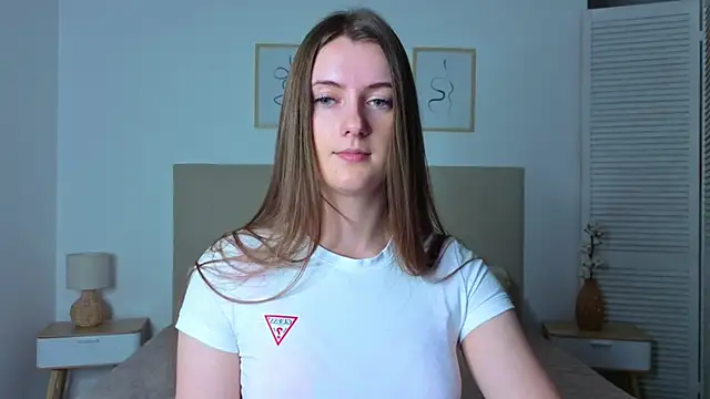 Blush_flowwer's cam snapshot