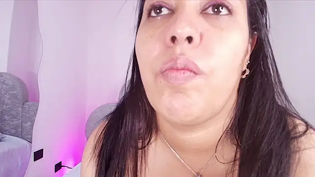 ari_fire's cam snapshot