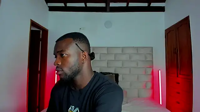 Dylan_Taylor live sex cam