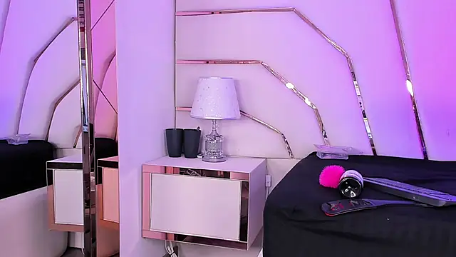 bela_palmer's cam snapshot