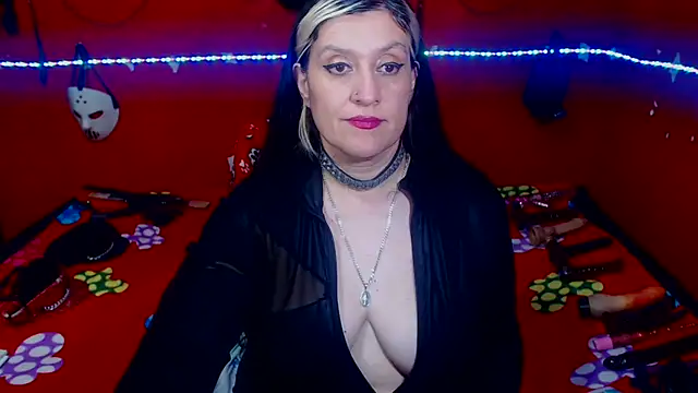 MATURE_Randy's cam snapshot