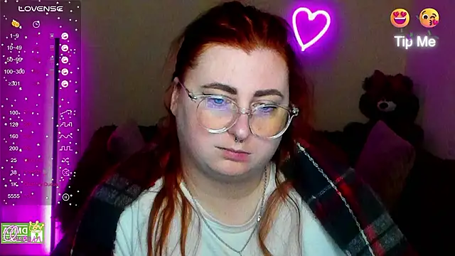 Alicia_love00 live sex cam