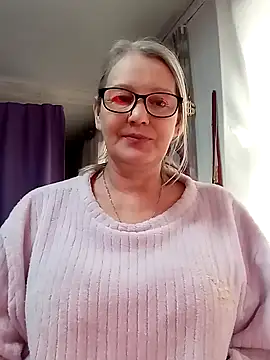 irinamaux live sex cam