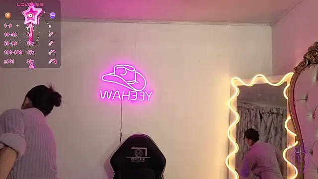 Laylafoxy_tay's cam snapshot