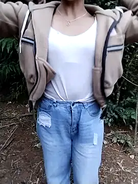 iam-eli's cam snapshot