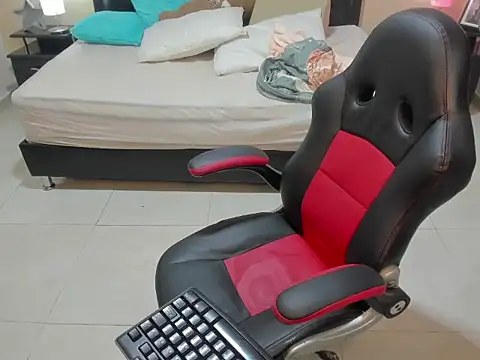 Mia_Lover_'s cam snapshot