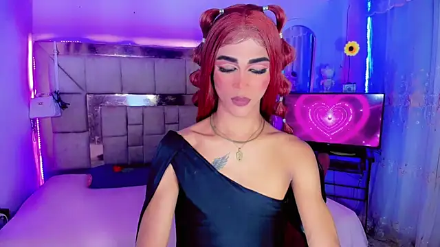 ashleypartystar11 live sex cam