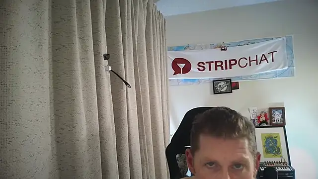 God_Of_ThundeRR live sex cam