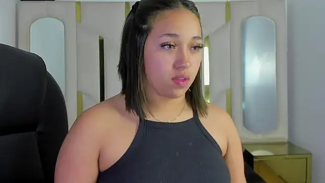 IsabellRodriguez18's cam snapshot