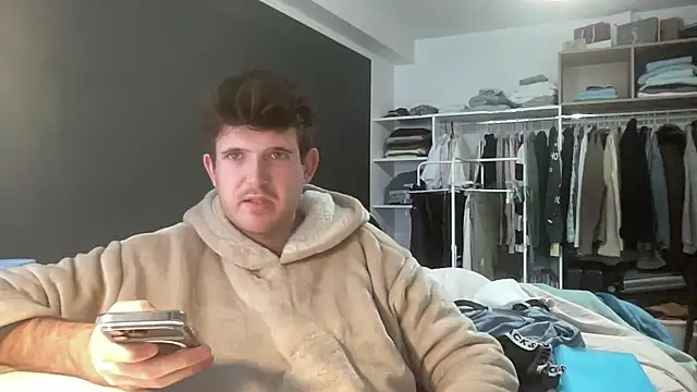 Versahugo live sex cam