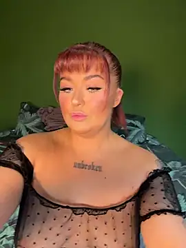 MissRaven_x live sex cam