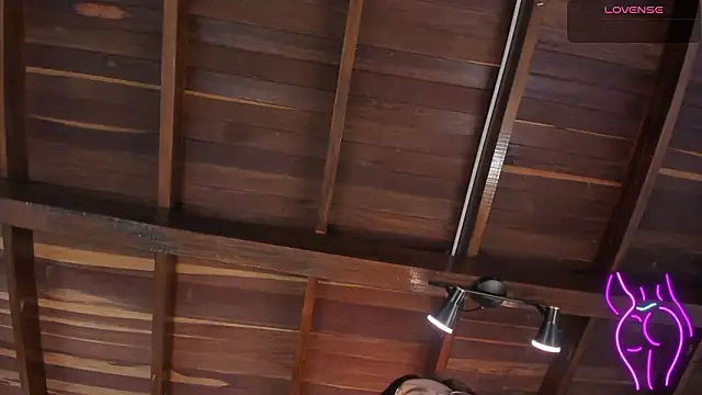 MiaKay1 live sex cam