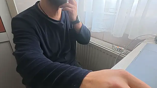 TARKAN1 live sex cam