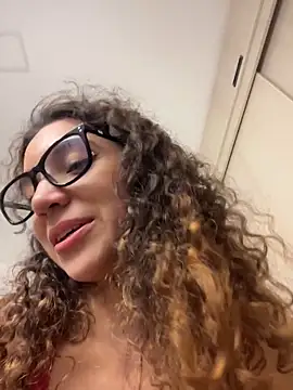 uniquerossie's cam snapshot