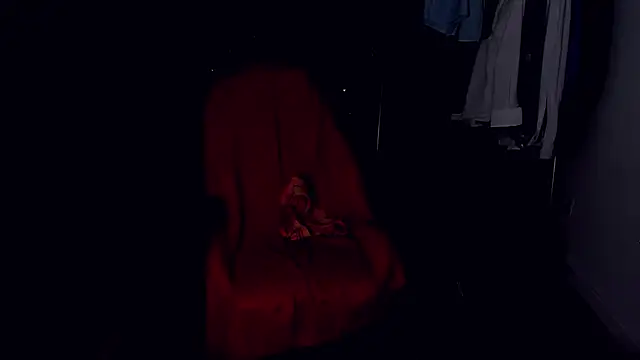 MarisMuscle live sex cam