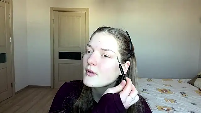 Milayouknow's cam snapshot