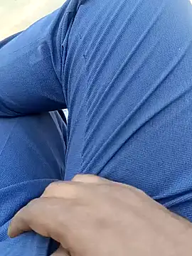 hard_boy9455's cam snapshot