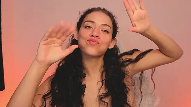 daniela_rivasthl's cam snapshot