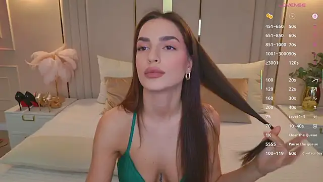 BellaHalles live sex cam