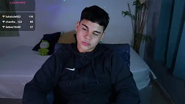 eithan_jonnes live sex cam