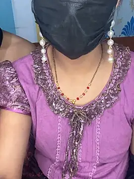 CUTI-NAINA live sex cam